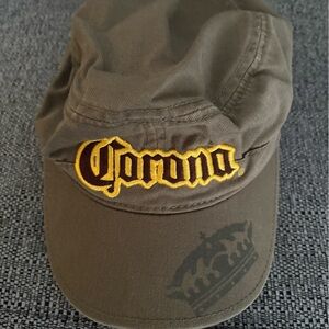 Women’s adjustable corona hat